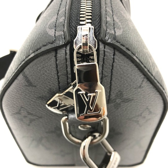 Louis Vuitton Monogram Eclipse City Keepall Shoulder Bag Black - Picture 4 of 8